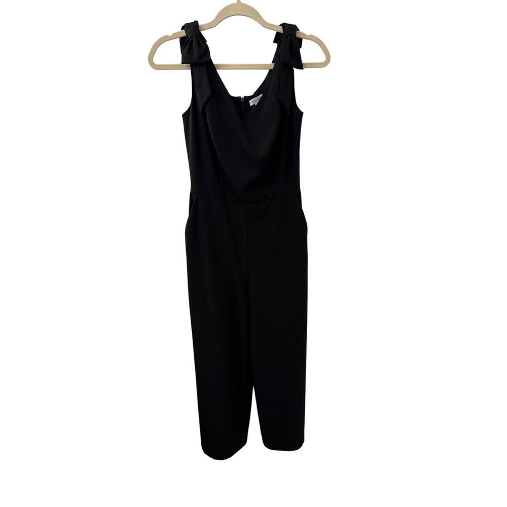 WHBM White House Black Market  Black Crop Leg Romper Size Women's 00